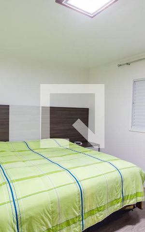 Casa à venda com 172m², 3 quartos e 2 vagas Casa à venda com 172m², 3 quartos e 2 vagasSuíte
