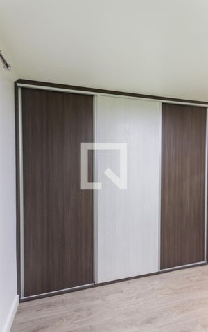 Casa à venda com 172m², 3 quartos e 2 vagas Casa à venda com 172m², 3 quartos e 2 vagasSuíte