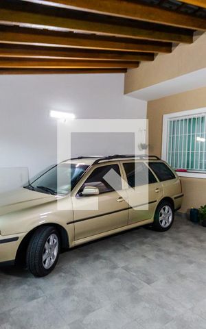 Casa à venda com 172m², 3 quartos e 2 vagas Casa à venda com 172m², 3 quartos e 2 vagasGaragem