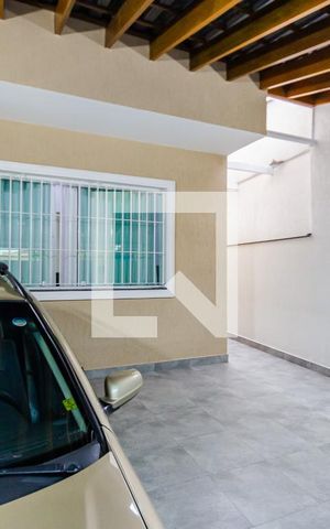 Casa à venda com 172m², 3 quartos e 2 vagas Casa à venda com 172m², 3 quartos e 2 vagasGaragem