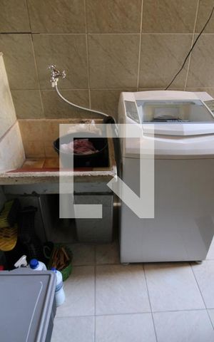 Casa à venda com 144m², 4 quartos e 1 vagaCasa 2  Lavanderia
