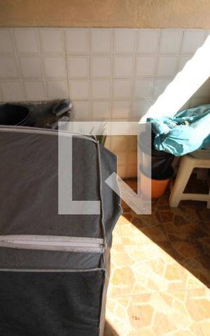Casa à venda com 144m², 4 quartos e 1 vagaLavanderia