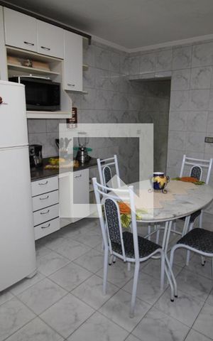 Casa à venda com 144m², 4 quartos e 1 vagaCasa 2 Cozinha