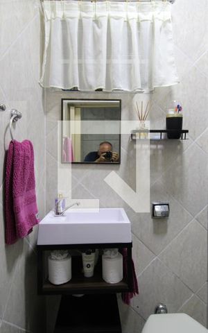 Casa à venda com 144m², 4 quartos e 1 vagaCasa 2 Banheiro 