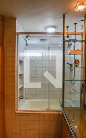 Apartamento à venda com 294m², 5 quartos e 2 vagasBanheiro Social