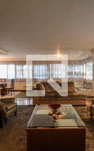 Apartamento à venda com 294m², 5 quartos e 2 vagasSala