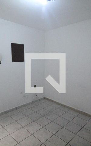 Casa de condomínio para alugar com 50m², 2 quartos e sem vagaSala