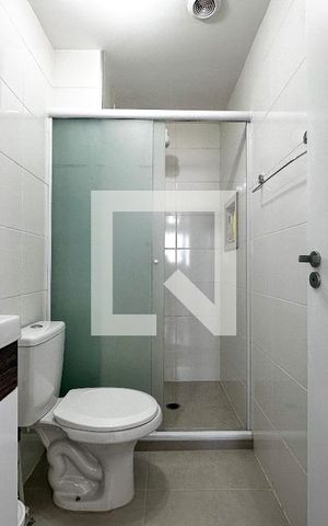 Apartamento para alugar com 34m², 2 quartos e sem vagaBanheiro