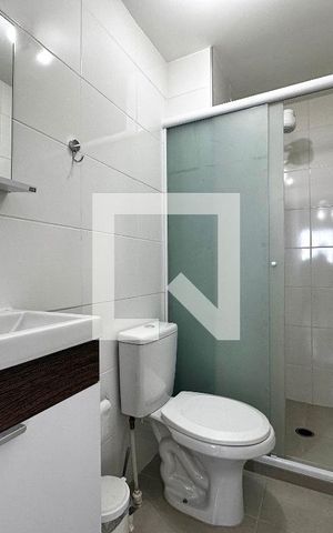 Apartamento para alugar com 34m², 2 quartos e sem vagaBanheiro