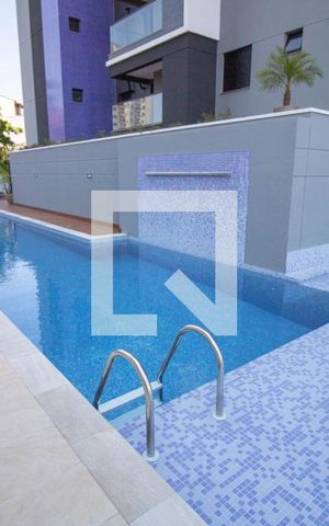 Apartamento à venda com 54m², 2 quartos e 1 vaga Apartamento à venda com 54m², 2 quartos e 1 vagaÁrea comum - Piscina