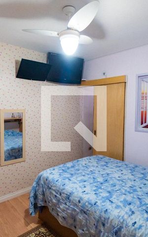 Casa à venda com 142m², 3 quartos e 3 vagas Casa à venda com 142m², 3 quartos e 3 vagasQuarto 1