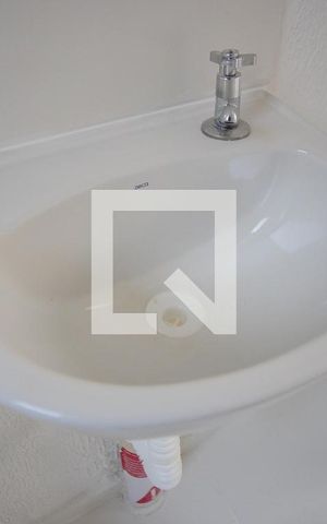 Apartamento para alugar com 41m², 2 quartos e sem vagaBanheiro Corredor