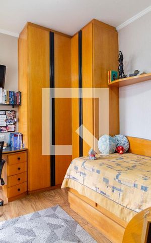Apartamento à venda com 132m², 3 quartos e 4 vagas Apartamento à venda com 132m², 3 quartos e 4 vagasQuarto 2