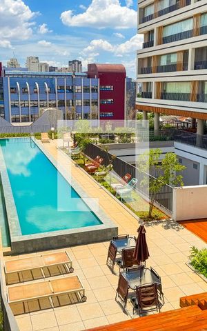 Studio à venda com 34m², 1 quarto e sem vagaPiscina