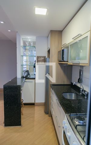 Apartamento à venda com 65m², 2 quartos e 1 vaga Apartamento à venda com 65m², 2 quartos e 1 vagaCozinha