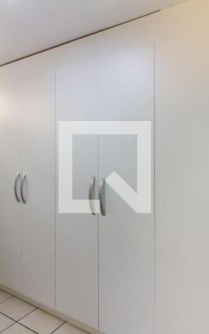 Apartamento para alugar com 68m², 2 quartos e 1 vaga Apartamento para alugar com 68m², 2 quartos e 1 vagaQuarto de Serviço