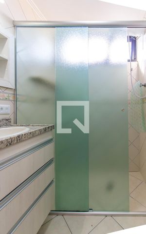 Apartamento para alugar com 68m², 2 quartos e 1 vaga Apartamento para alugar com 68m², 2 quartos e 1 vagaBanheiro