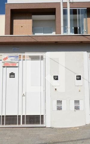 Casa à venda com 110m², 3 quartos e 2 vagasFachada
