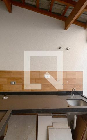 Casa à venda com 110m², 3 quartos e 2 vagasÁrea de Serviço