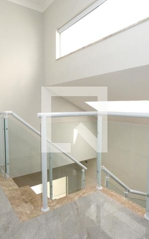 Casa à venda com 110m², 3 quartos e 2 vagasHall