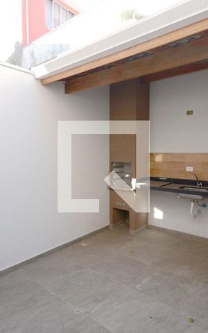 Casa à venda com 110m², 3 quartos e 2 vagasQuintal