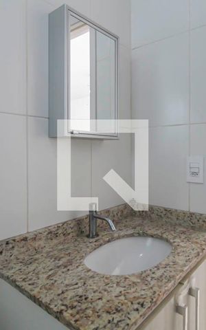 Apartamento à venda com 53m², 2 quartos e 1 vaga Apartamento à venda com 53m², 2 quartos e 1 vagaBanheiro