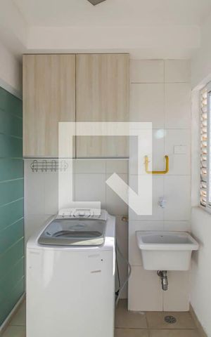 Apartamento à venda com 53m², 2 quartos e 1 vaga Apartamento à venda com 53m², 2 quartos e 1 vagaÁrea de Serviço