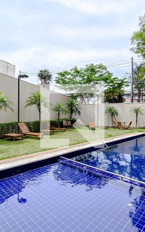 Apartamento à venda com 100m², 2 quartos e 2 vagasÁrea comum - Piscina