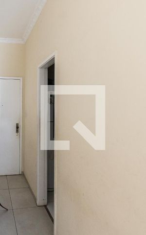 Apartamento à venda com 39m², 1 quarto e sem vagaSala