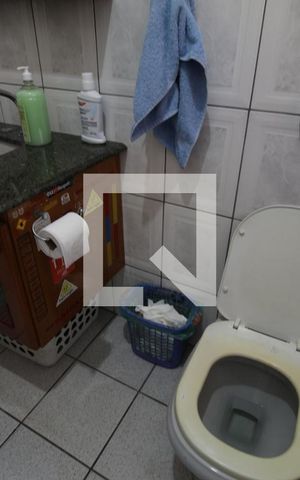 Casa à venda com 250m², 3 quartos e 3 vagasBanheiro 1