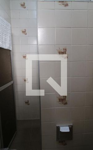 Casa à venda com 250m², 3 quartos e 3 vagasBanheiro 2