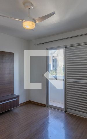 Apartamento à venda com 172m², 4 quartos e 3 vagas Apartamento à venda com 172m², 4 quartos e 3 vagasQuarto 1