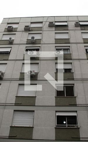 Apartamento à venda com 60m², 1 quarto e sem vaga Apartamento à venda com 60m², 1 quarto e sem vagaFachada