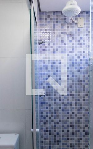 Apartamento para alugar com 37m², 2 quartos e 1 vaga Apartamento para alugar com 37m², 2 quartos e 1 vagaBanheiro