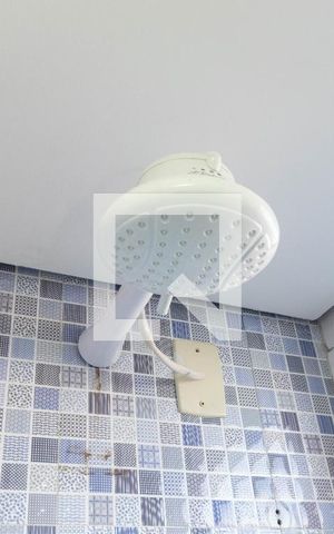 Apartamento para alugar com 37m², 2 quartos e 1 vaga Apartamento para alugar com 37m², 2 quartos e 1 vagaChuveiro