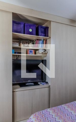 Apartamento à venda com 298m², 4 quartos e 4 vagas Apartamento à venda com 298m², 4 quartos e 4 vagasQuarto 4