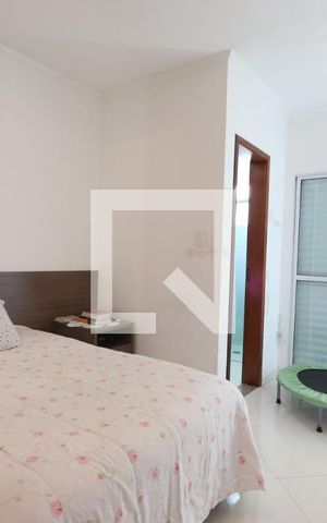 Casa à venda com 336m², 3 quartos e 2 vagasSuíte