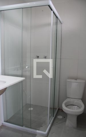Apartamento à venda com 69m², 2 quartos e 1 vagaBanheiro da Suíte