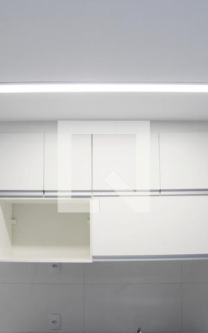 Apartamento à venda com 69m², 2 quartos e 1 vagaSala/ Cozinha