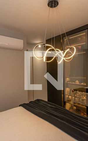 Apartamento à venda com 137m², 3 quartos e 3 vagas Apartamento à venda com 137m², 3 quartos e 3 vagasSuite 1