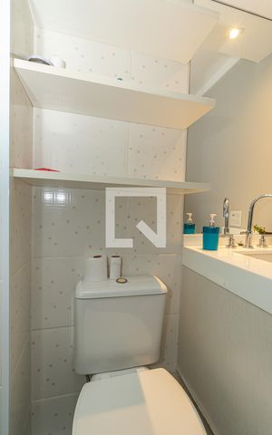 Apartamento à venda com 137m², 3 quartos e 3 vagas Apartamento à venda com 137m², 3 quartos e 3 vagasBanheiro da Suíte 3