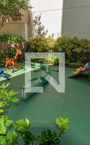 Apartamento à venda com 137m², 3 quartos e 3 vagas Apartamento à venda com 137m², 3 quartos e 3 vagasÁrea comum - Playground