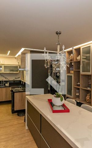 Apartamento à venda com 137m², 3 quartos e 3 vagas Apartamento à venda com 137m², 3 quartos e 3 vagasCozinha