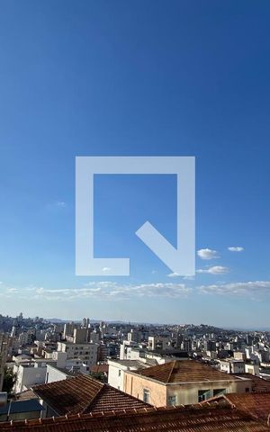 Apartamento à venda com 178m², 4 quartos e 4 vagas Apartamento à venda com 178m², 4 quartos e 4 vagasVista