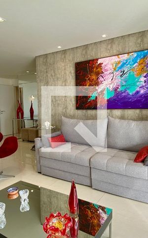 Apartamento à venda com 178m², 4 quartos e 4 vagas Apartamento à venda com 178m², 4 quartos e 4 vagasSala