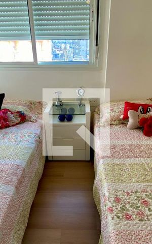 Apartamento à venda com 178m², 4 quartos e 4 vagas Apartamento à venda com 178m², 4 quartos e 4 vagasQuarto 4