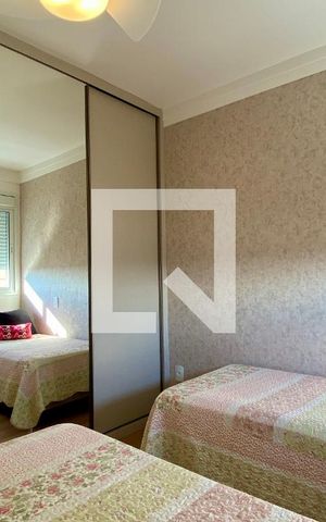 Apartamento à venda com 178m², 4 quartos e 4 vagas Apartamento à venda com 178m², 4 quartos e 4 vagasQuarto 4