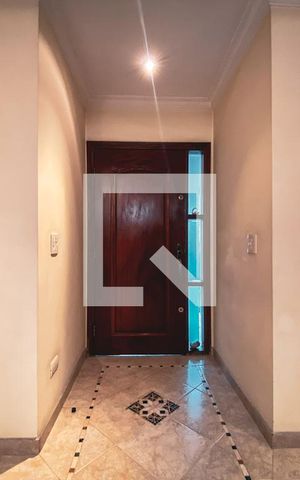 Casa à venda com 400m², 3 quartos e 5 vagasCorredor