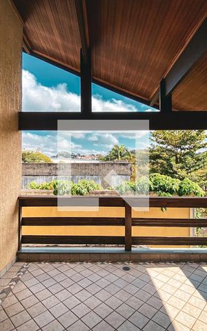 Casa à venda com 400m², 3 quartos e 5 vagasVaranda
