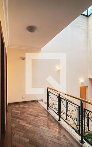 Casa à venda com 400m², 3 quartos e 5 vagasSala